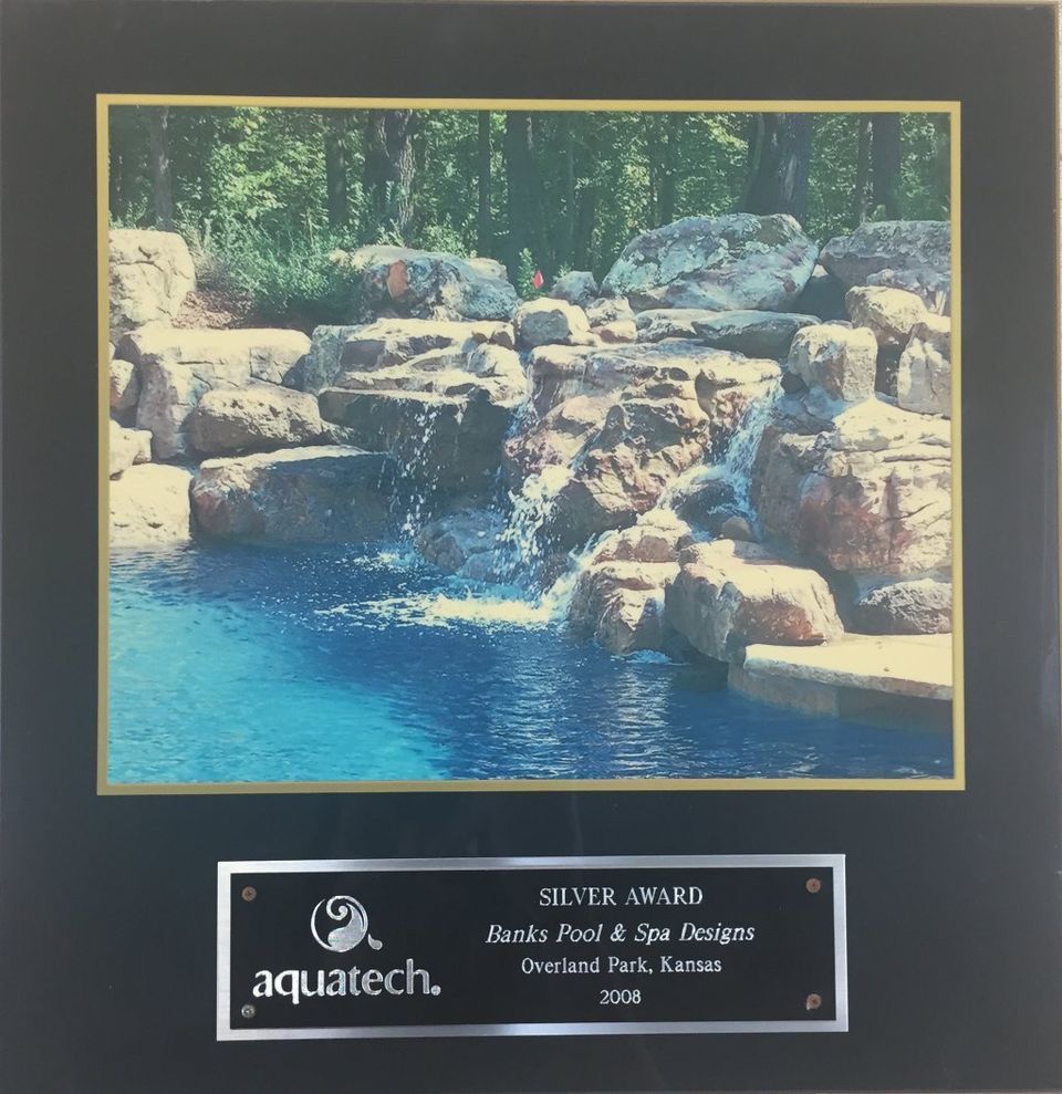 2008 Silver Award — Stilwell, KS — Banks Blue Valley Pool