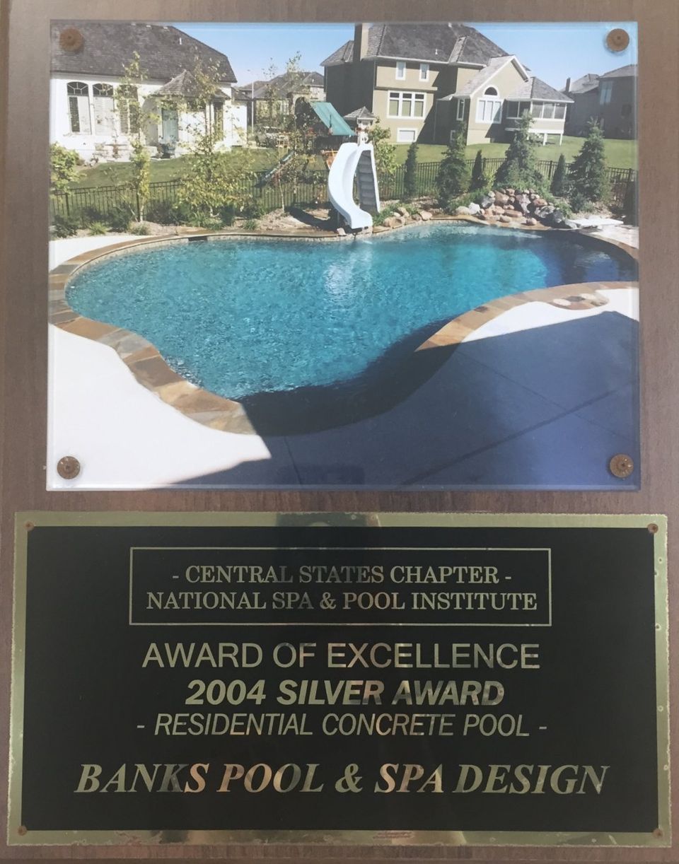 2004 Silver Award — Stilwell, KS — Banks Blue Valley Pool