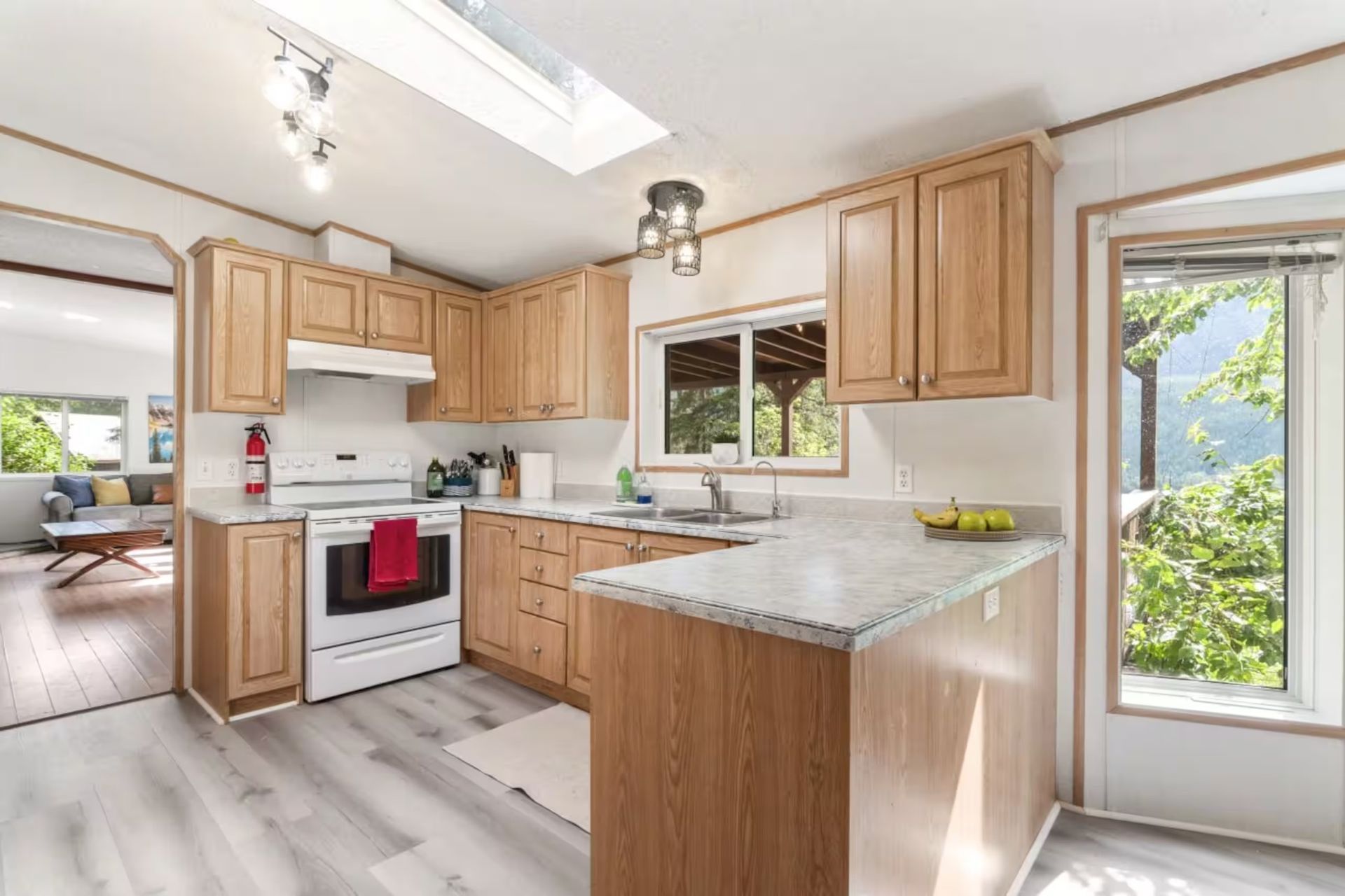 Lakeview House photo 3