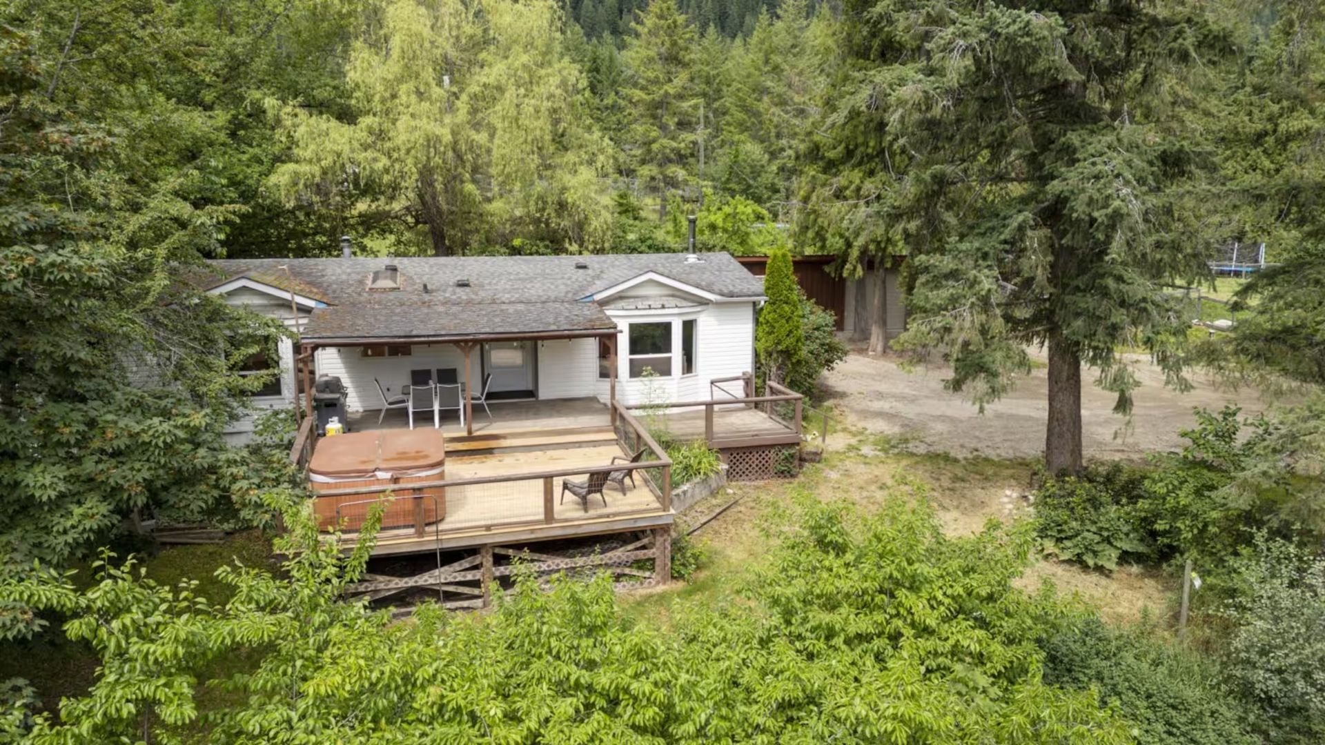 Lakeview House photo 9