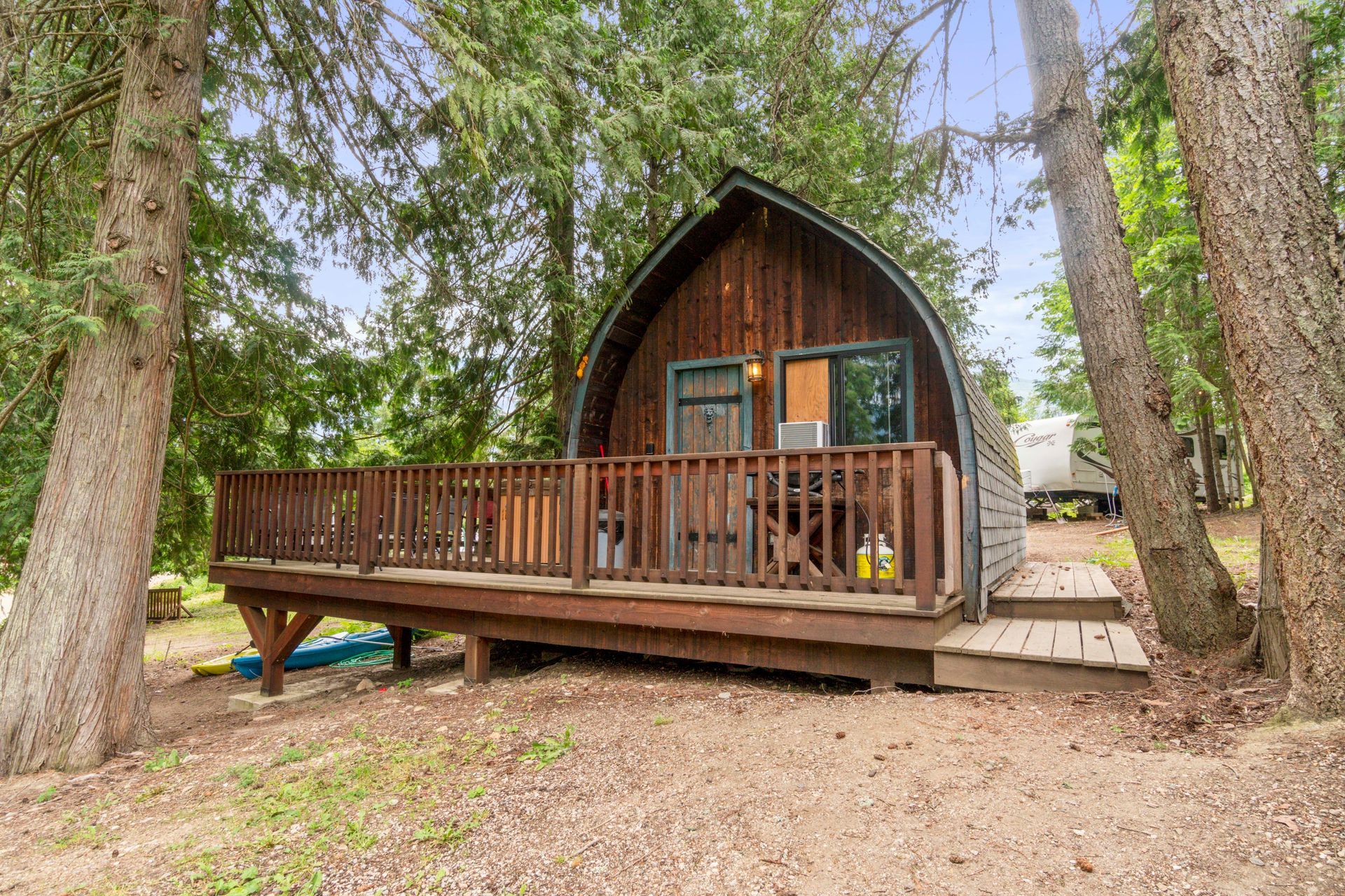 Cozy Cabin 3 exterior