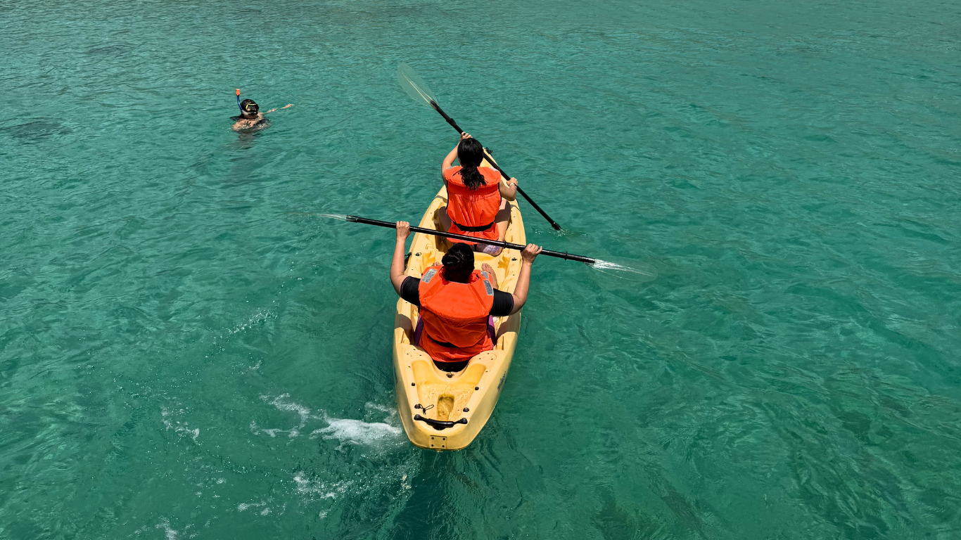 Kayaking in musandam khasab in a trip with arabian wanderers