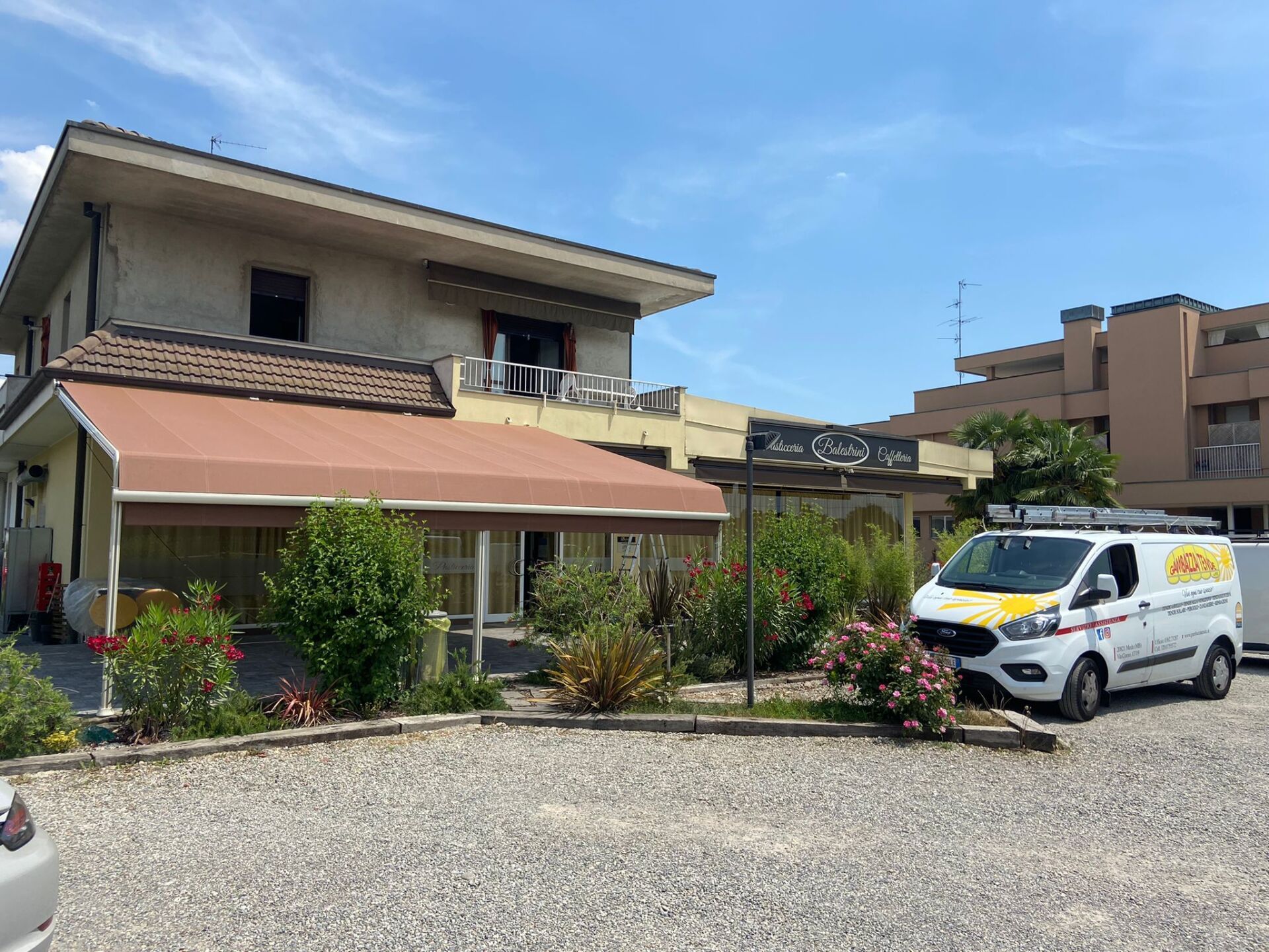 Tende solari per ristoranti e bar