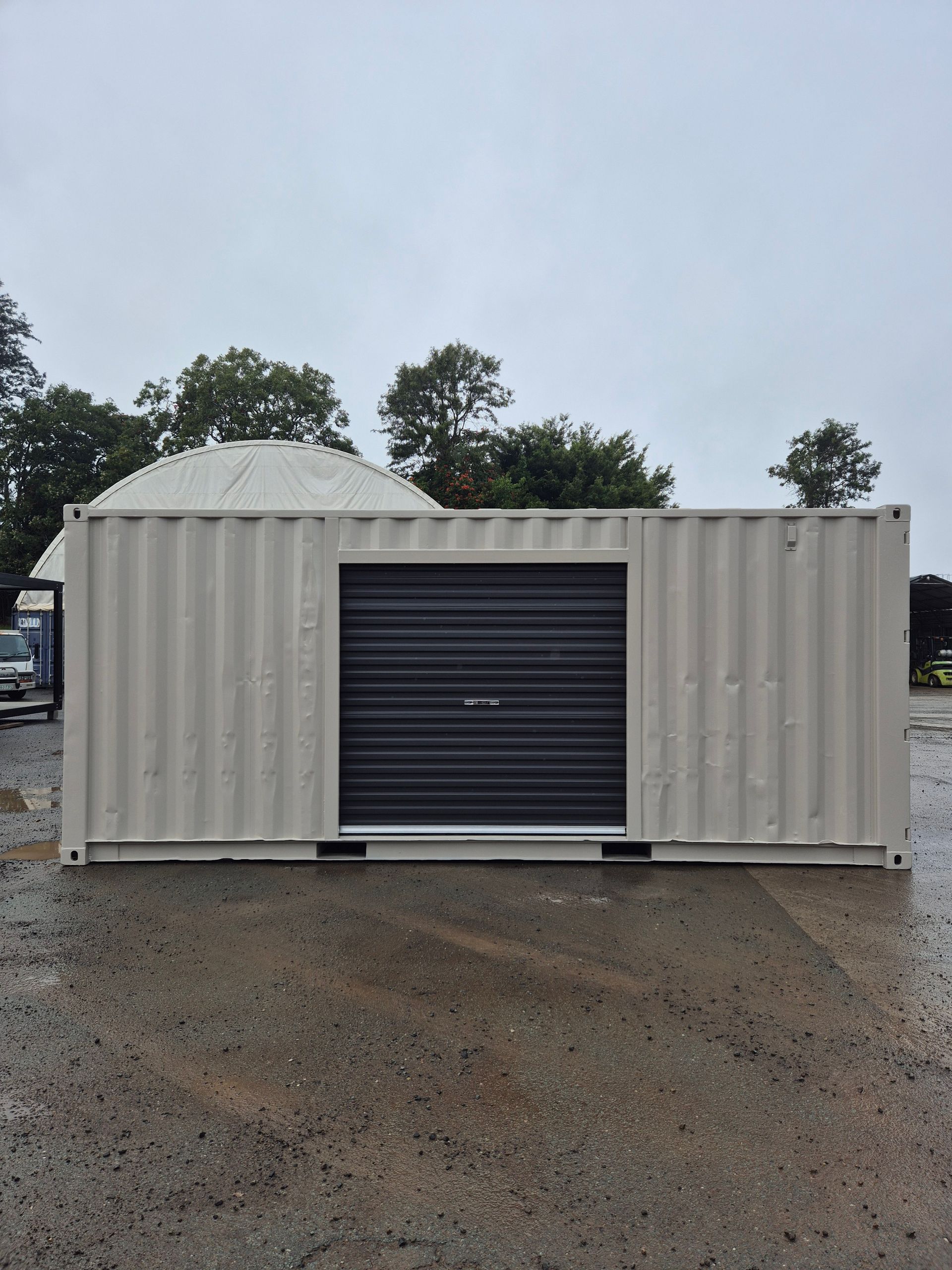 Beige Shipping Container — 20ft B Grade with Roller Door