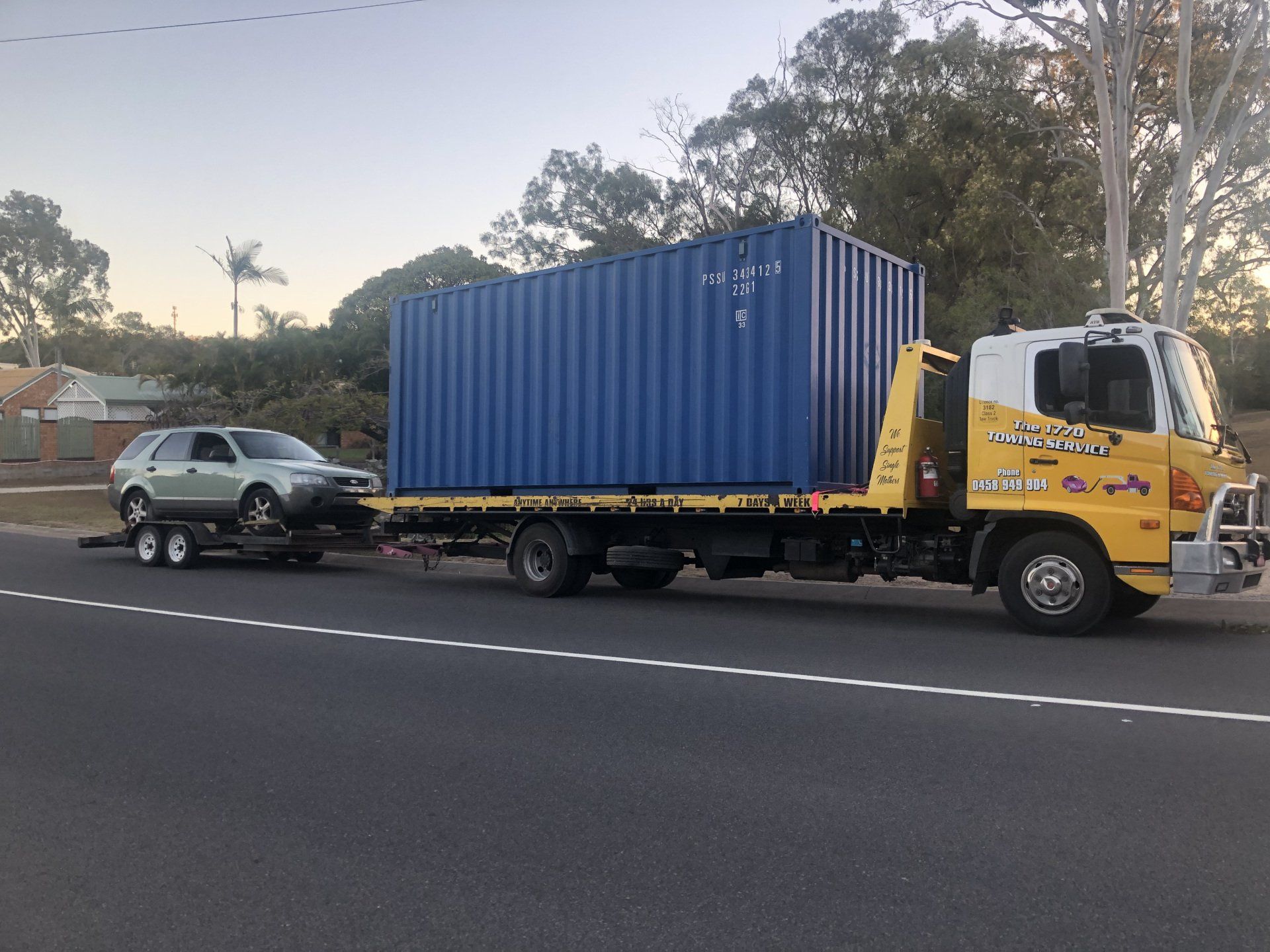 Blue Container Transport - Agnes Water - The 1770 Towing Service