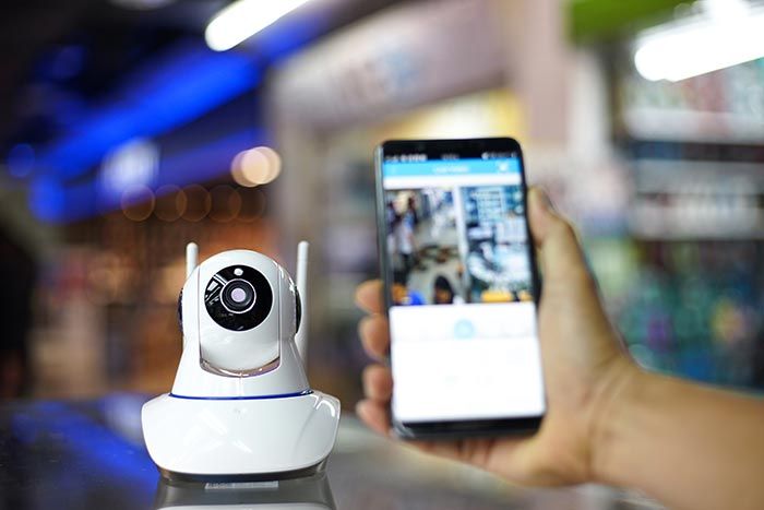 DMC SOLUCIONES EN TECNOLOGIA - •	Cámaras de videovigilancia