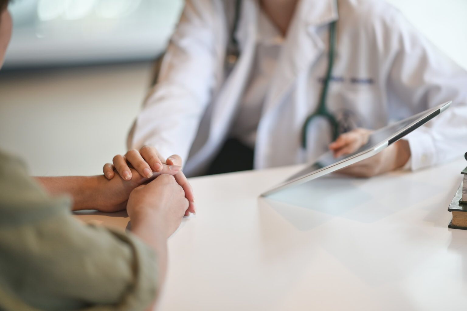 Bijeenkomsten IDEM Rotterdam
Uitnodiging webinar 24 april: Discriminatie maakt ziek
preker Karima Basi (Pharos) neemt je samen met ervaringsdeskundige Antoinetta Schutrups mee in de wereld van discriminatie en gezondheid.