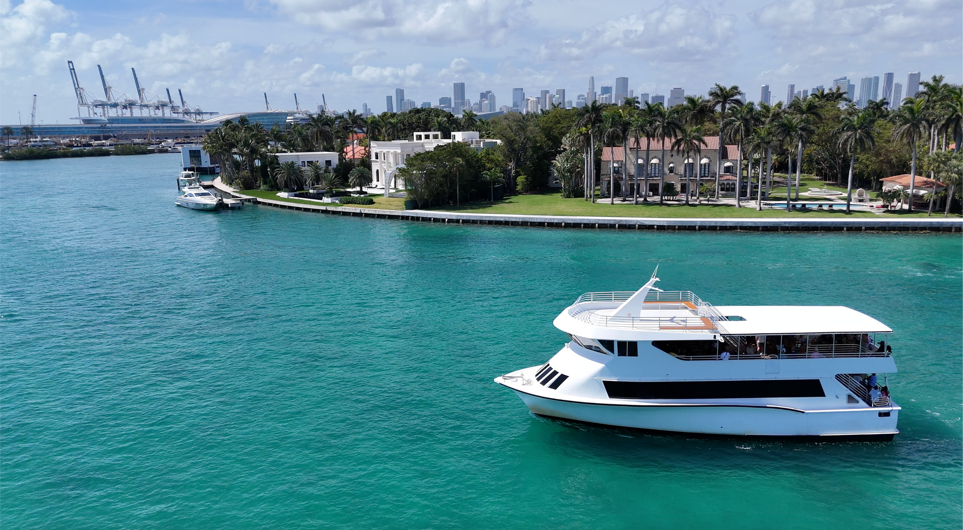 Miami boat tour