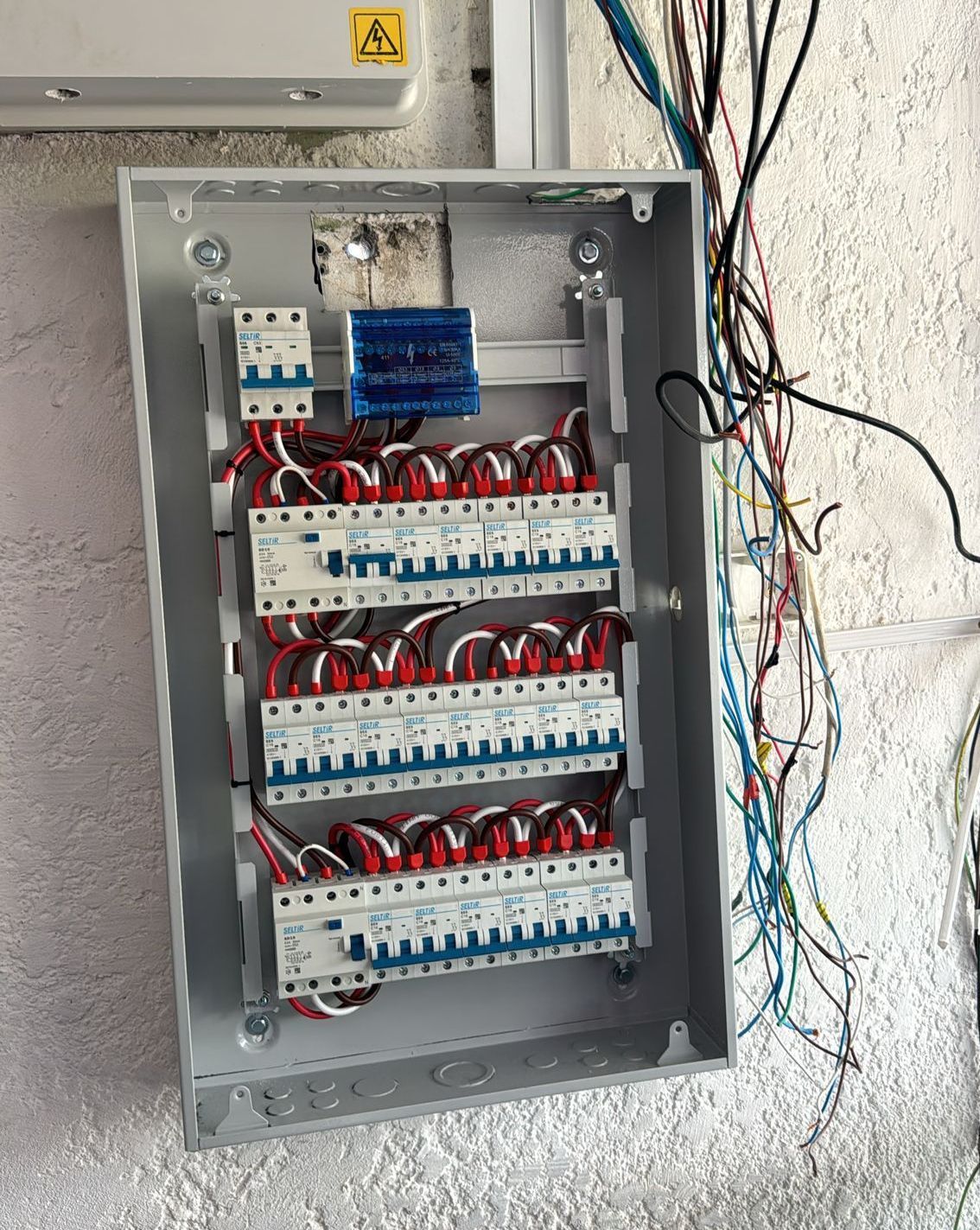 GCH Electricista - Técnico autorizado por UTE