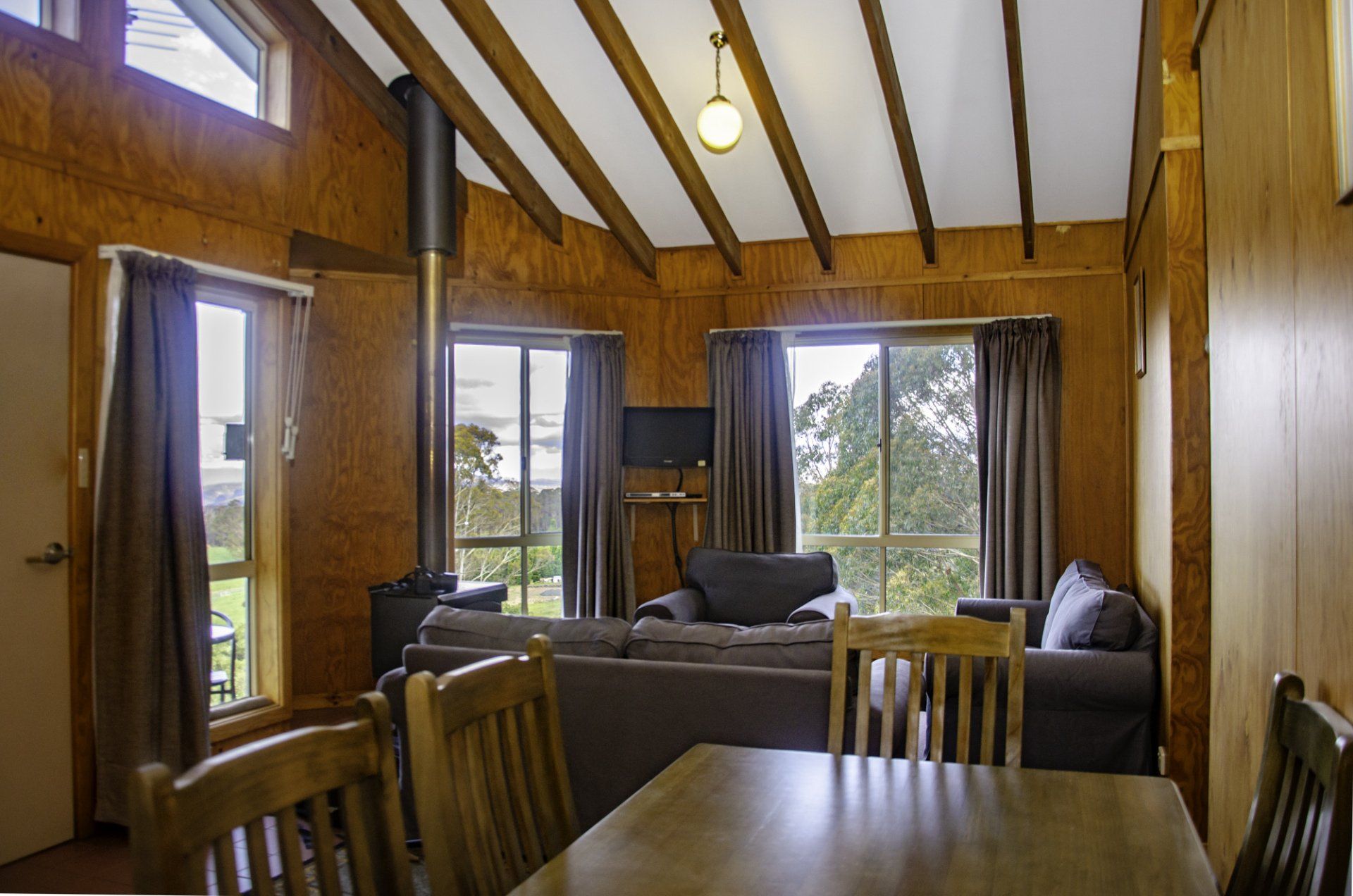 cabin with the natural beauty