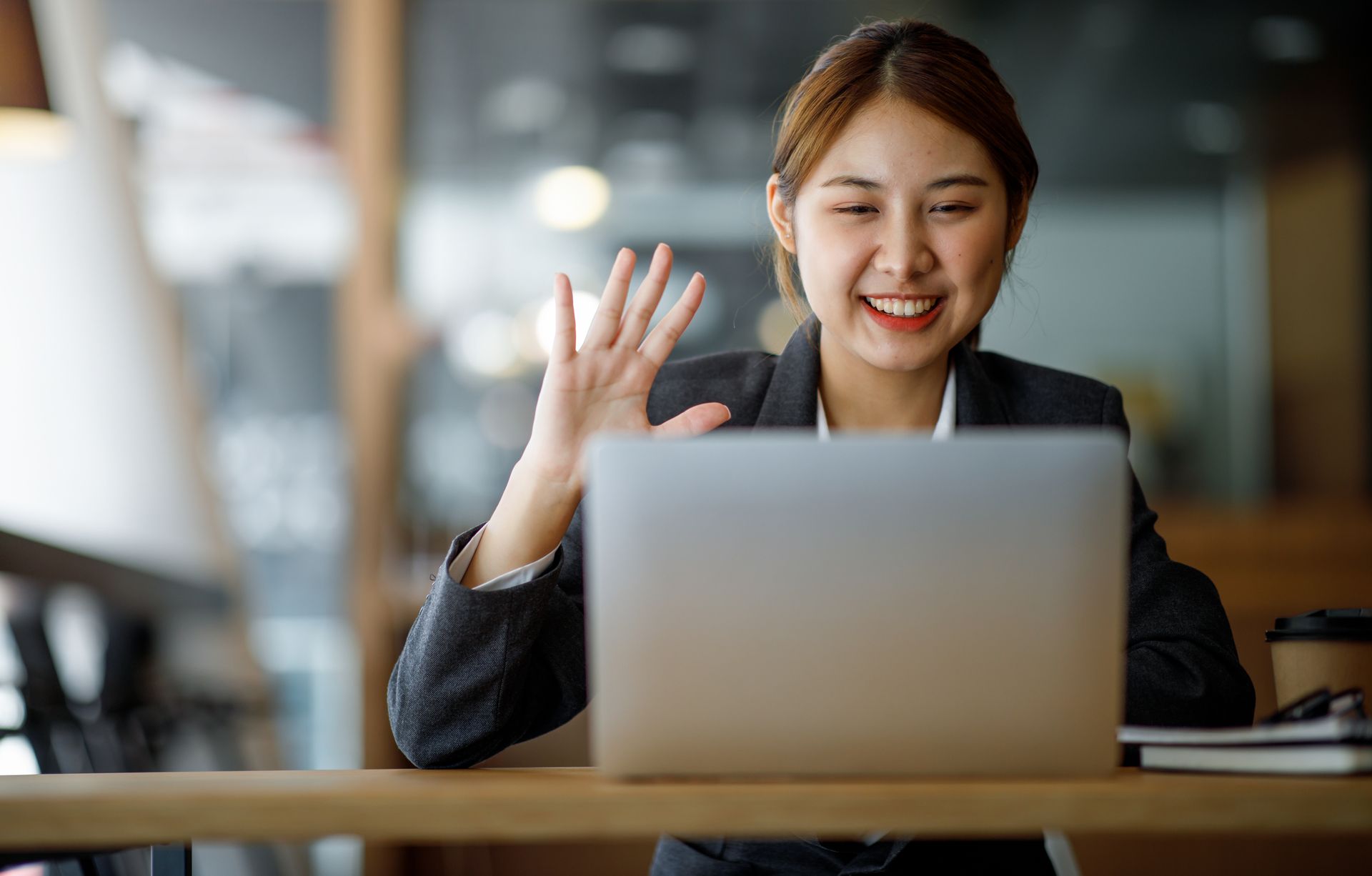 The Ultimate Guide to Hiring a Virtual Assistant: What No One Tells You!