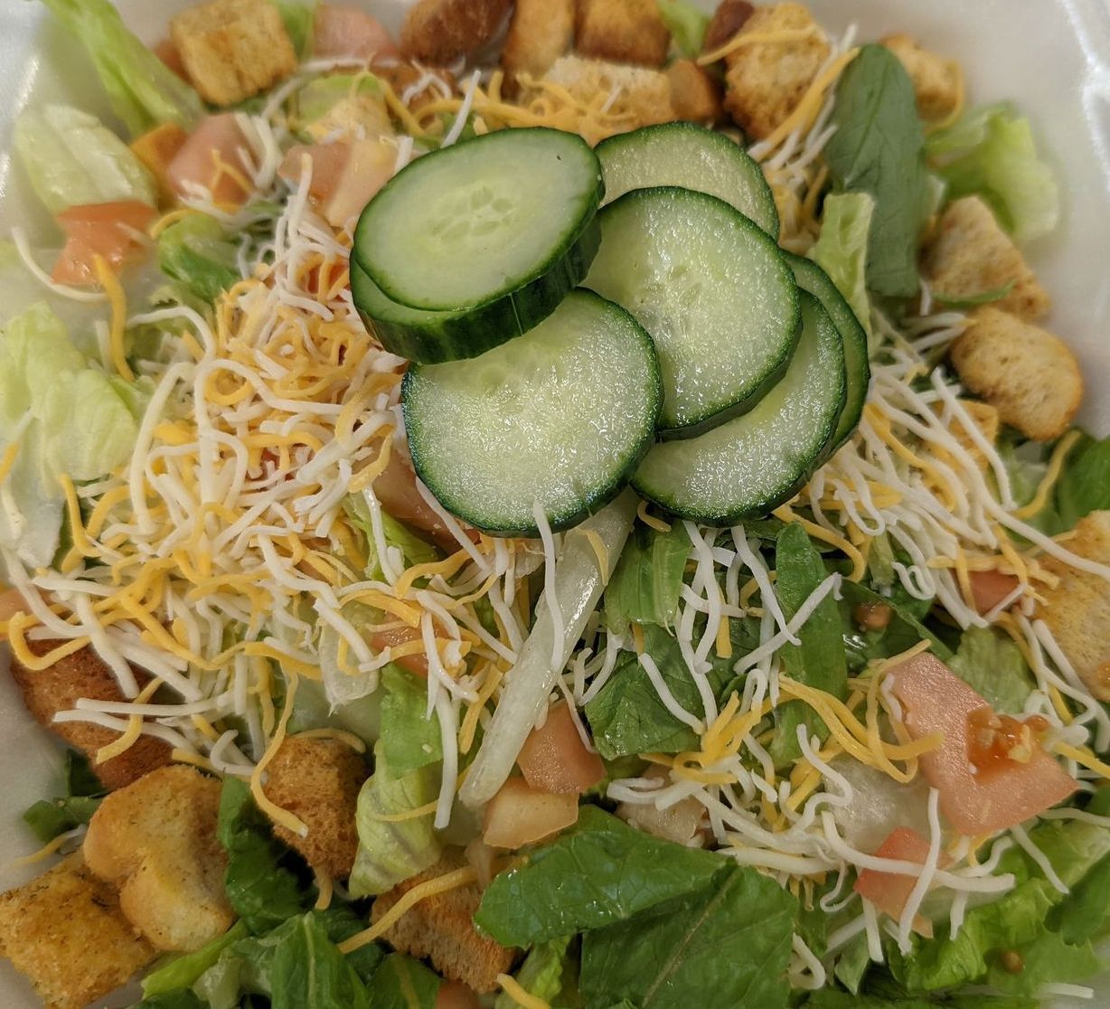 Tavern Tossed Salad