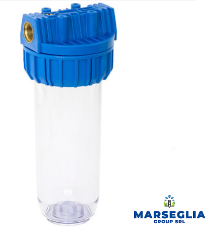 Alloggiamento del filtro dell'acqua blu e trasparente.
