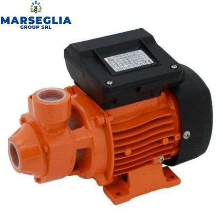 Pompa dell'acqua arancione e nera con motore. Il logo del gruppo MARSEGLIA è in alto a sinistra.