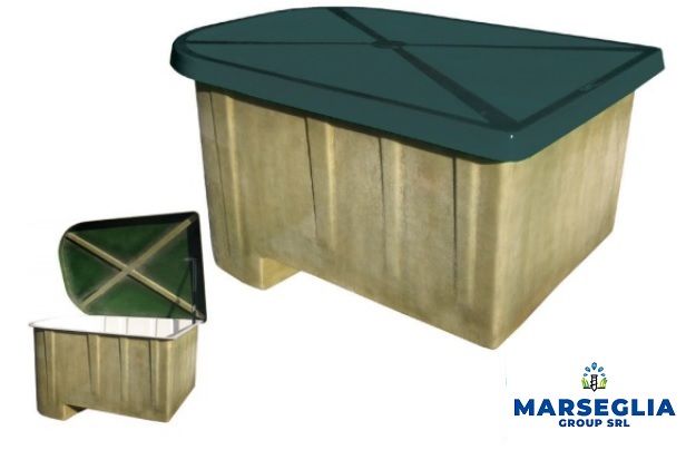 Serbatoio rettangolare color cuoio con coperchio verde, dettaglio degli angoli smussati, logo Marsegia.