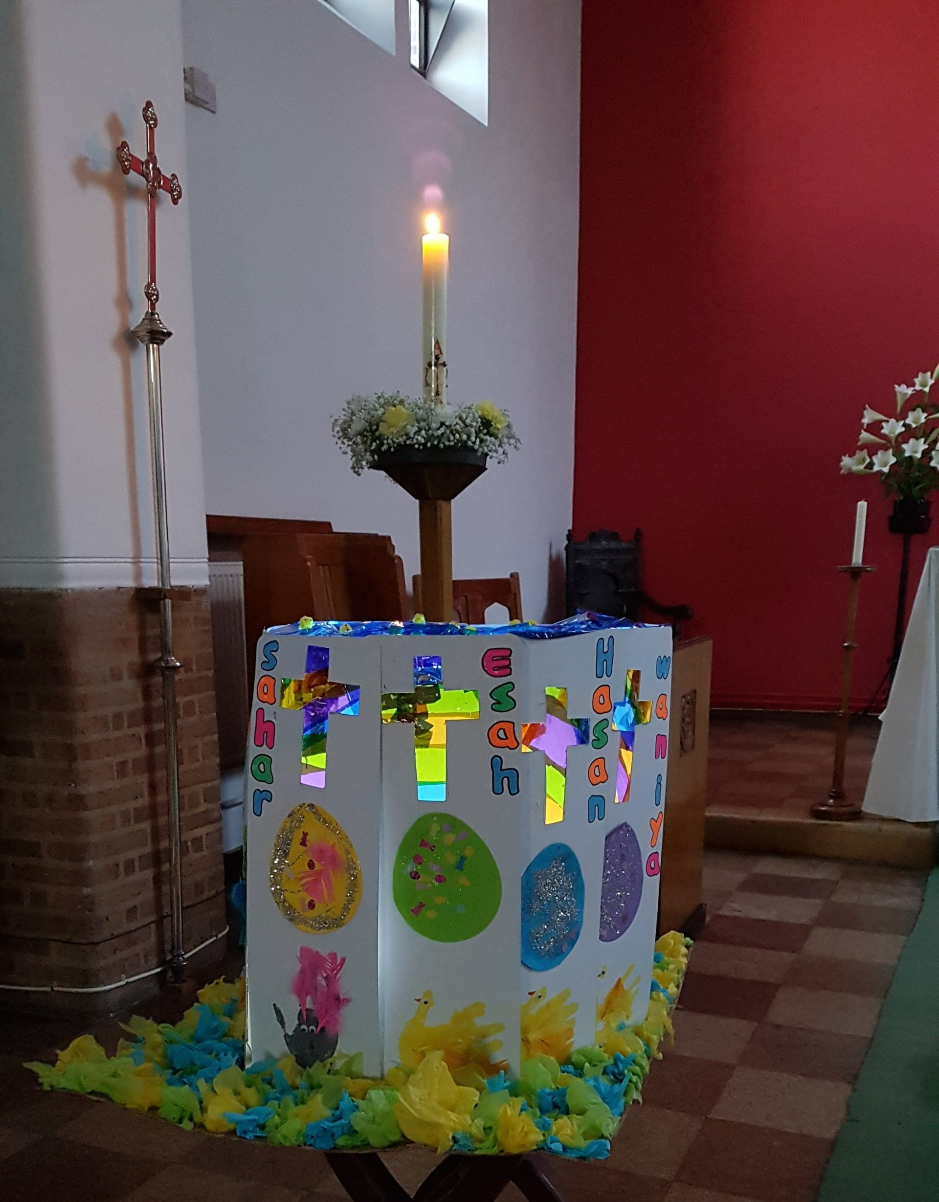 Dame Ellen PInsent School's Easter Bonnet