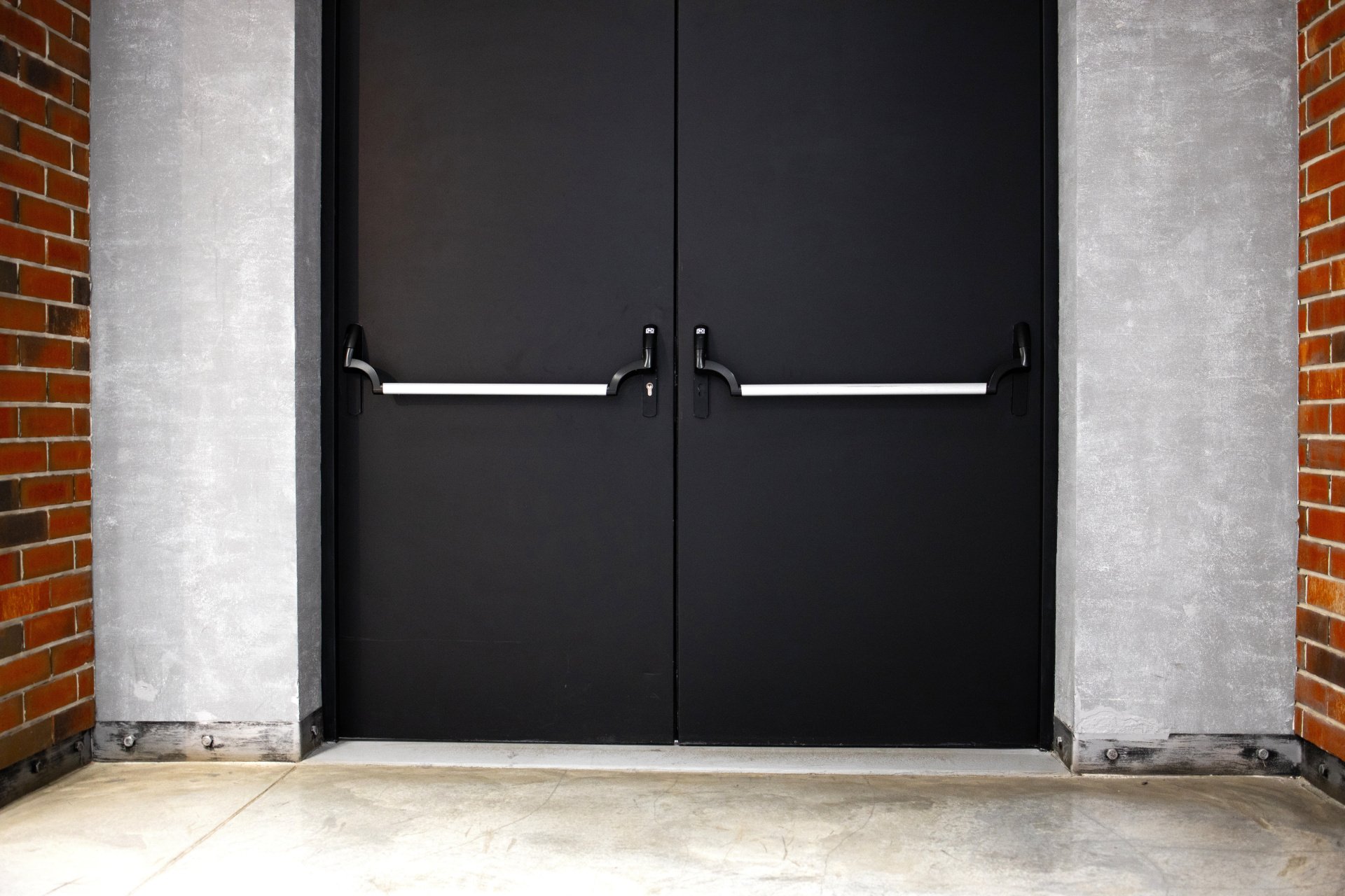 Commercial & Industrial Door Installation, Repair & Service Sacramento