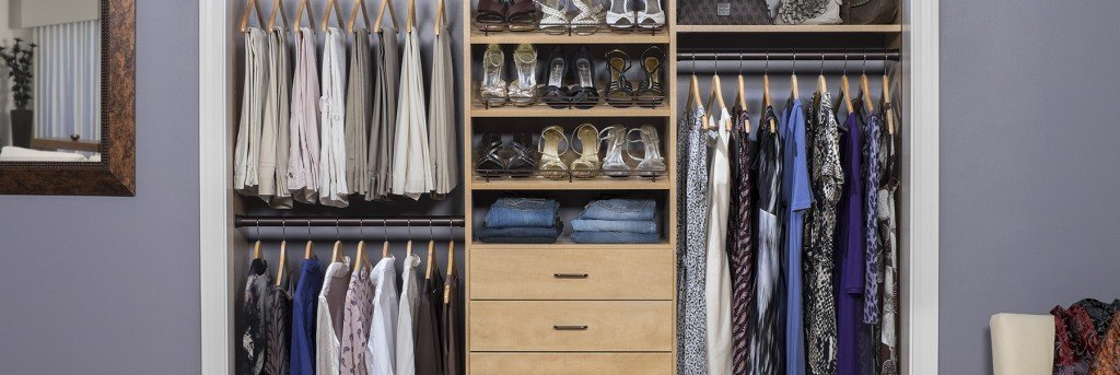 Small Closet System