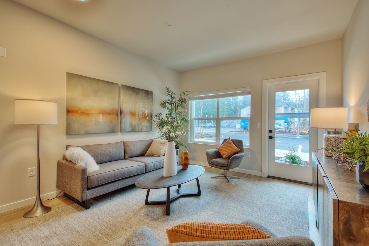 Home Alder Walk Puyallup, WA