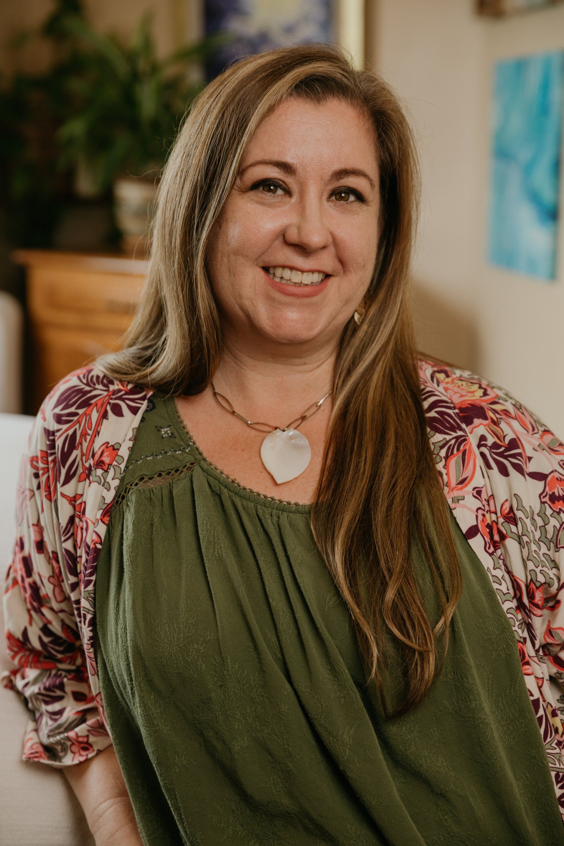 Hypnosis Healing & Massage Clinic: Kim Balesteri Headshot
