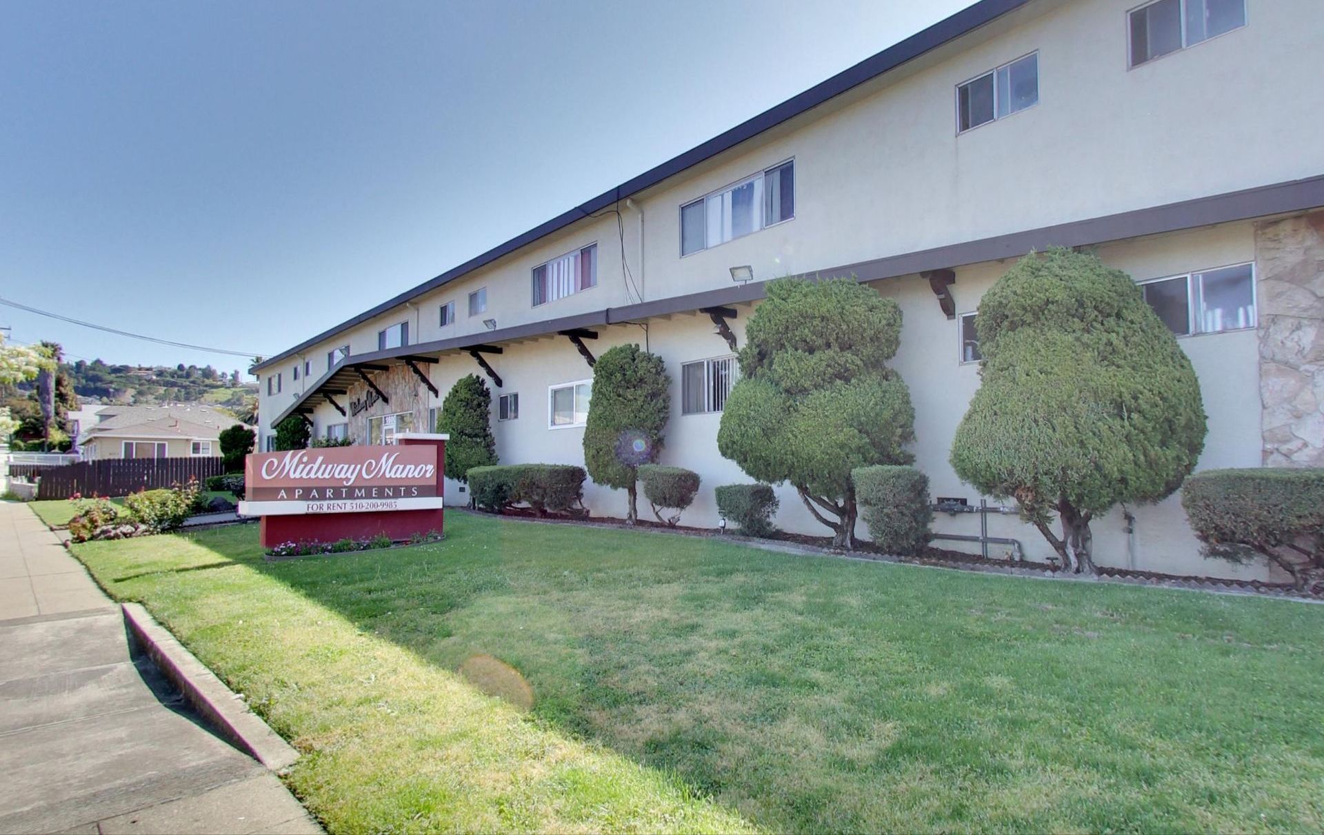 front facing photo of 270 perkins apartment building
