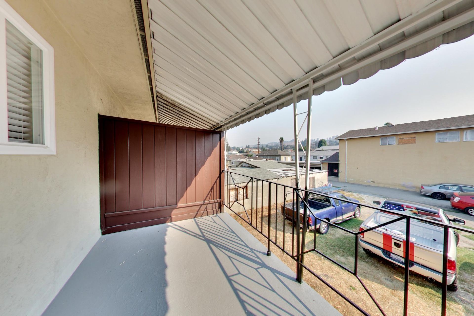 exterior photo of balcony