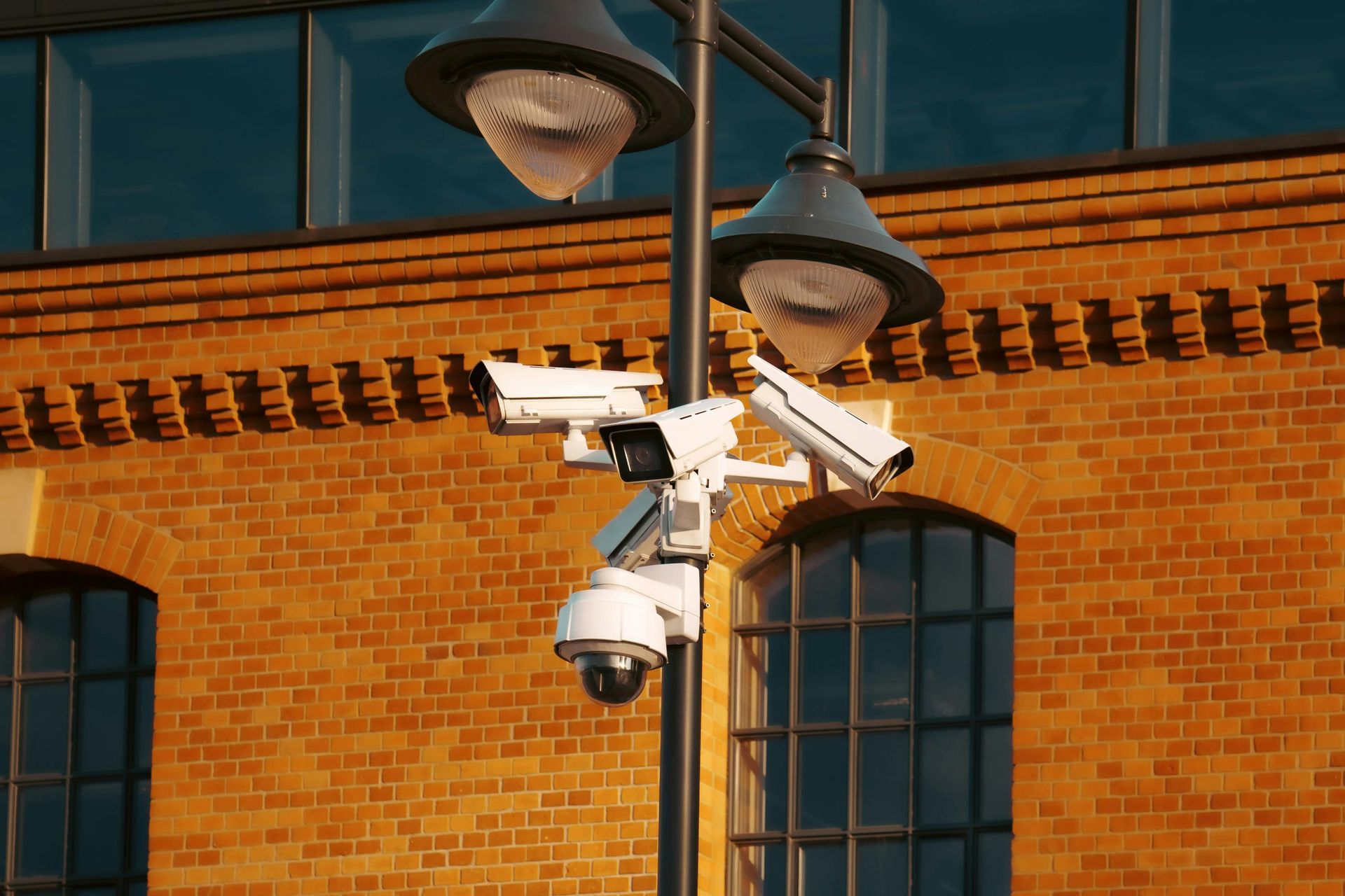 Security Camera Solutions-02