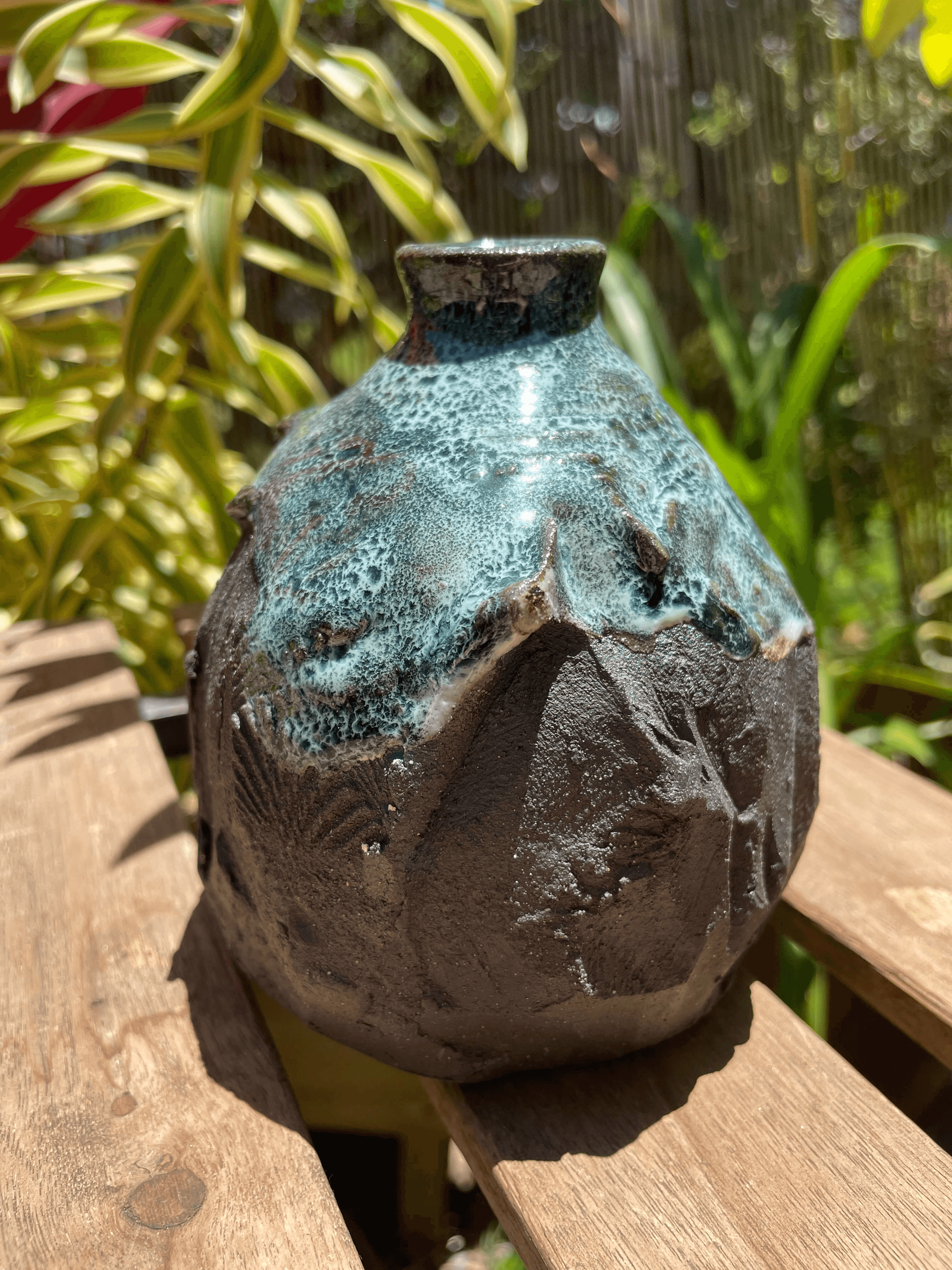 Kurinuki vase