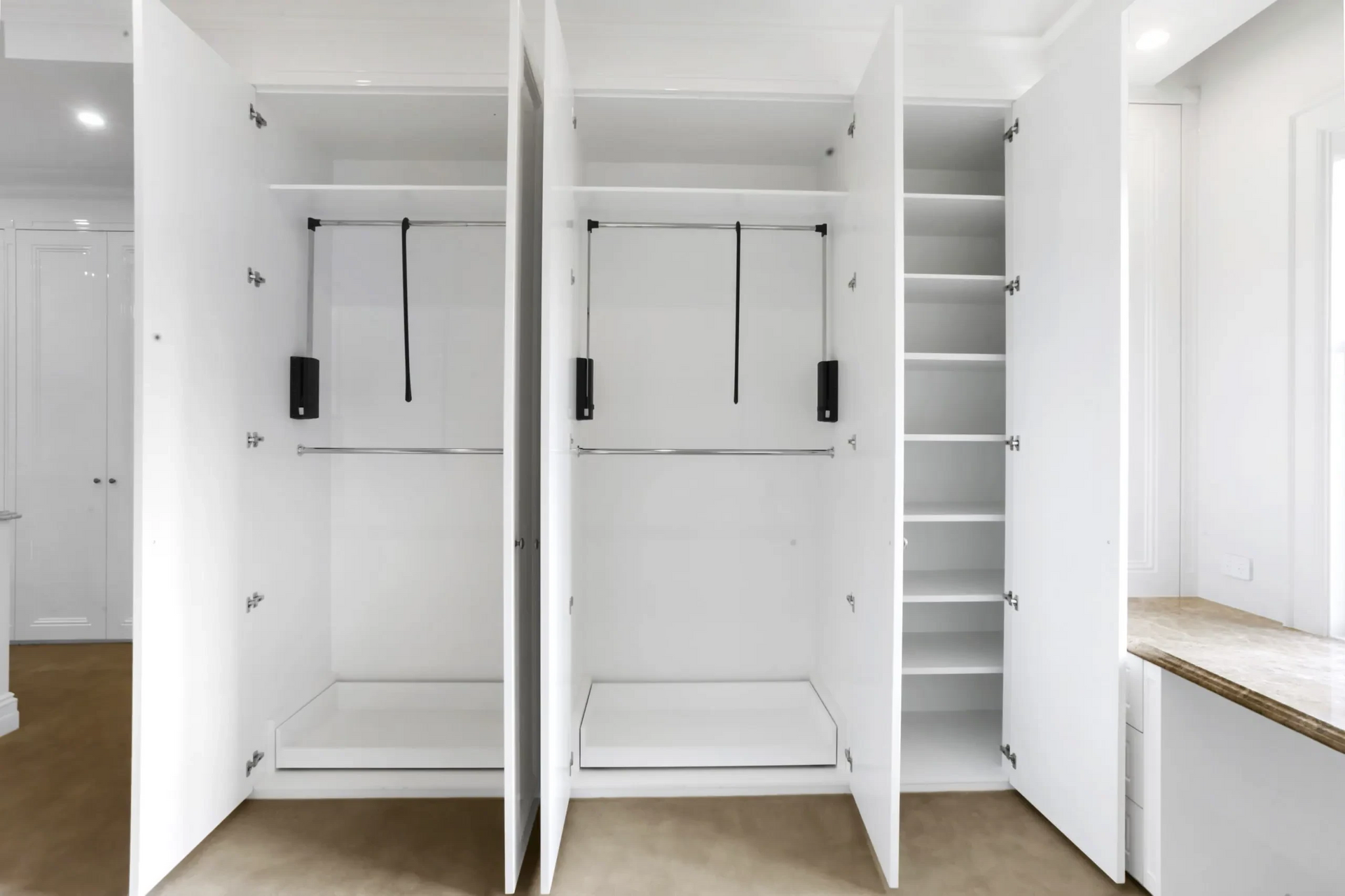 Custom Built-in Wardrobes & Sliding Door Robes Sydney Experts