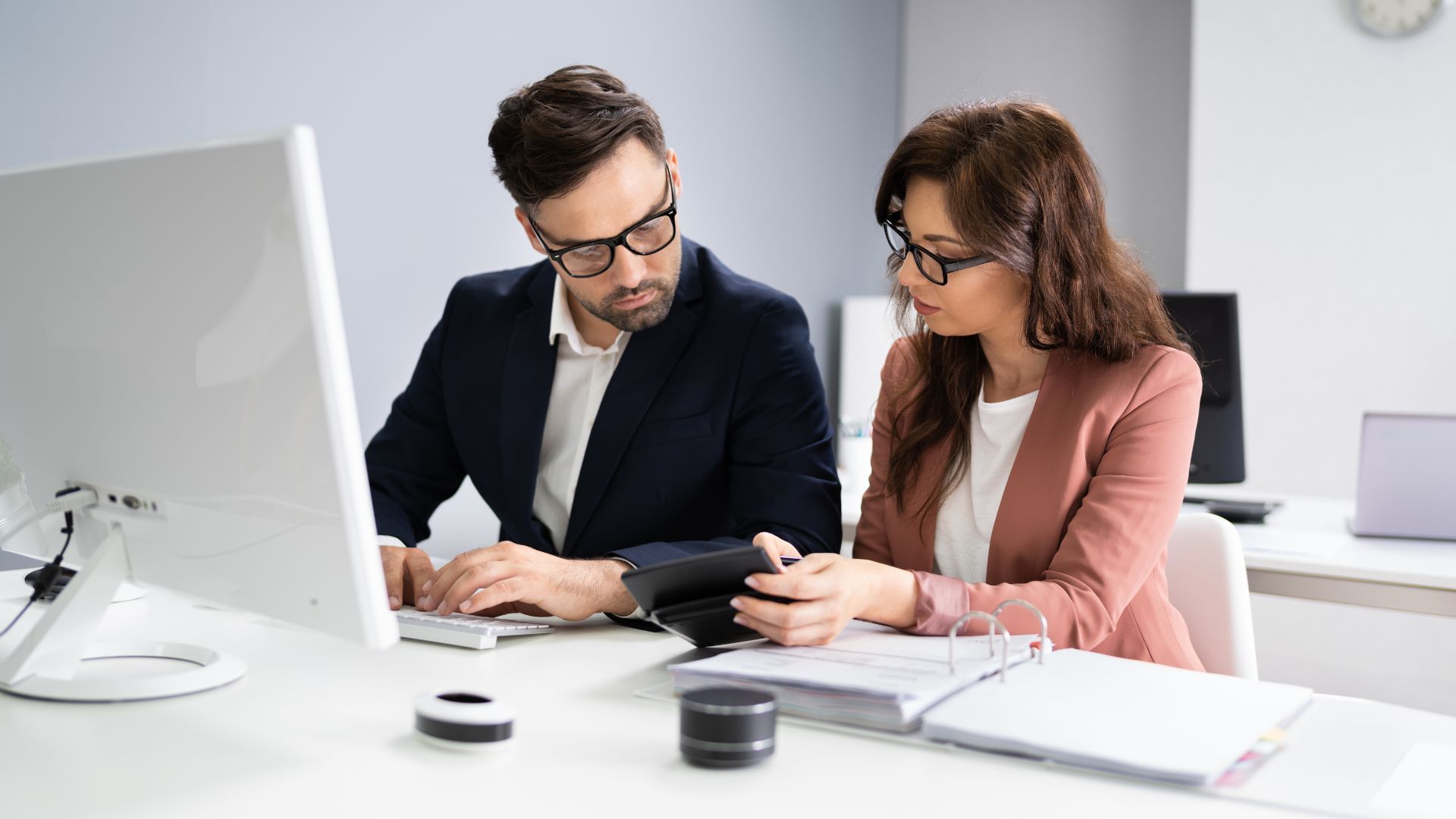 2.	Contractor reviewing IR35 rule updates and payroll regulations