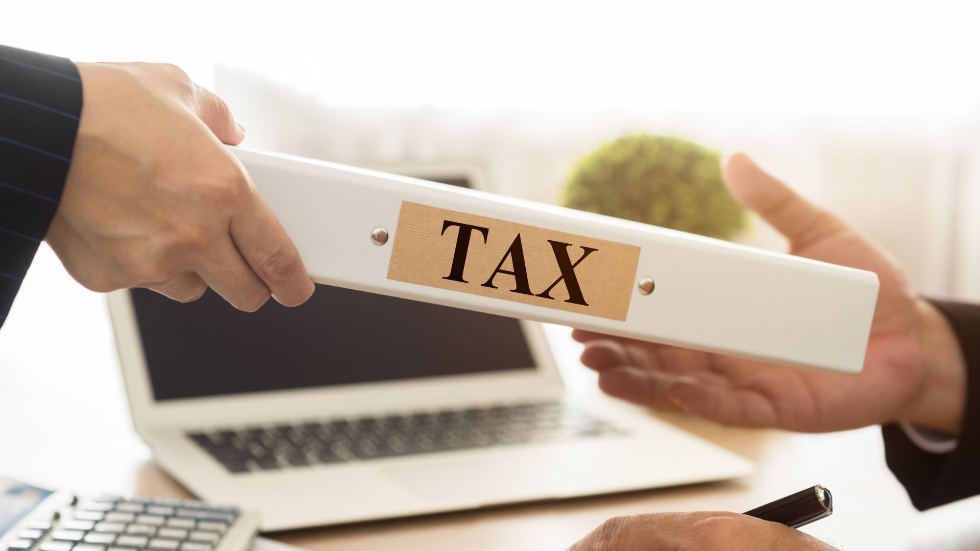 tax breakdown for limited company vs sole trader