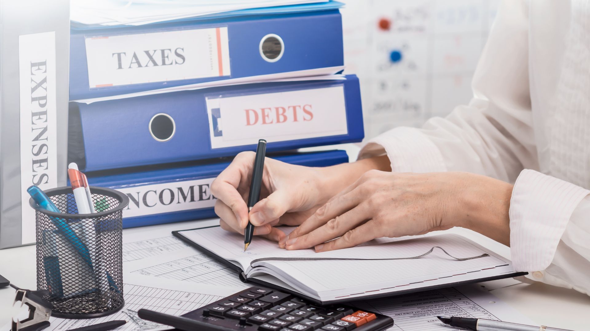 Limited company contractor planning budget allocations
