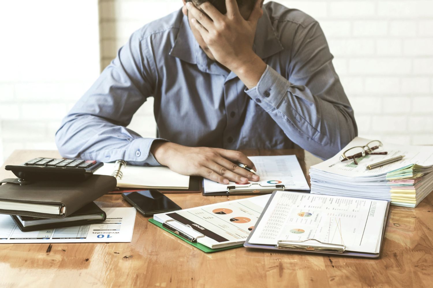 accountant advising on IR35 compliance