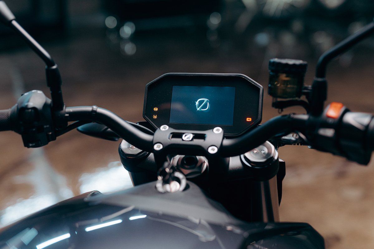 Zero SR - model 2022 - Zero Motorcycles