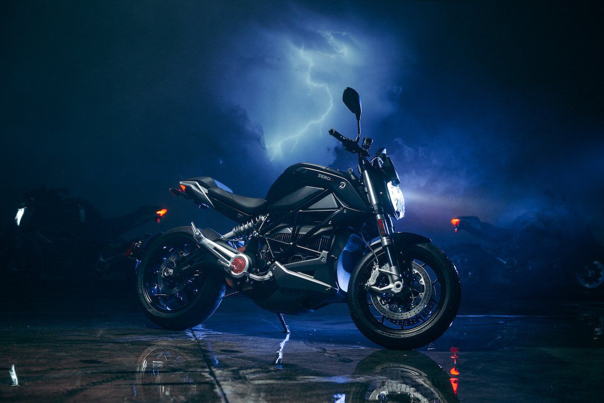 Zero SR - model 2022 - Zero Motorcycles