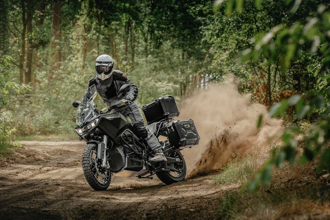 Zero DSR/X Black Forest Edition