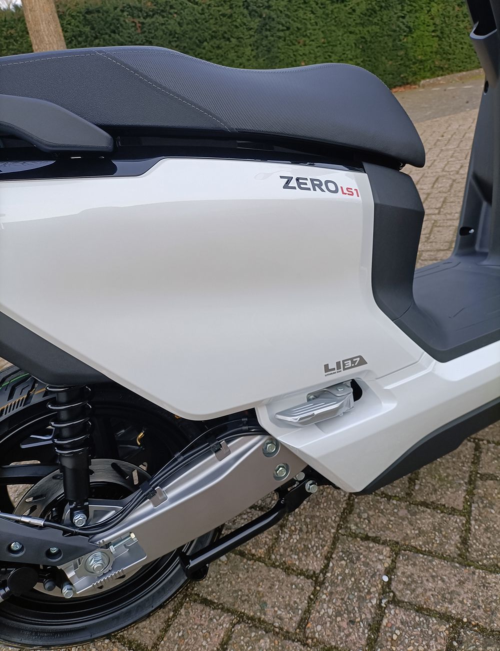 Zero LS1