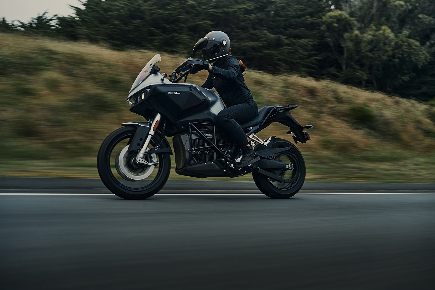 Zero Motorcycles - Zero DSR