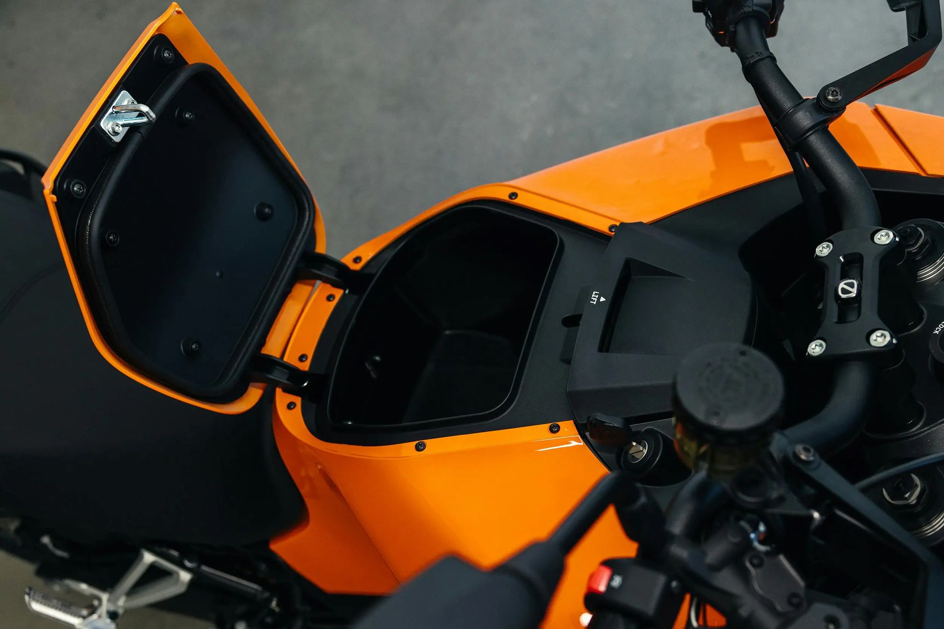 Zero Motorcycles - Zero DS 2025