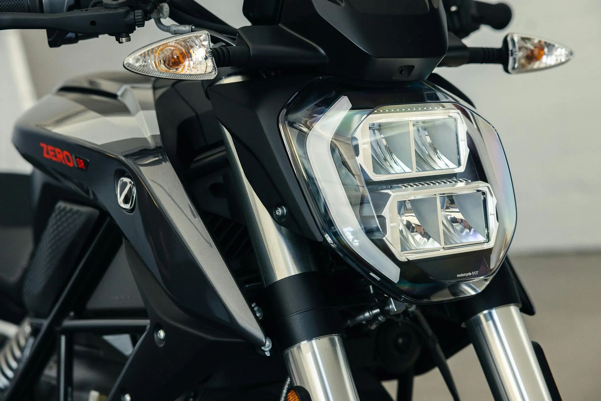Zero Motorcycles - Zero SR 2025