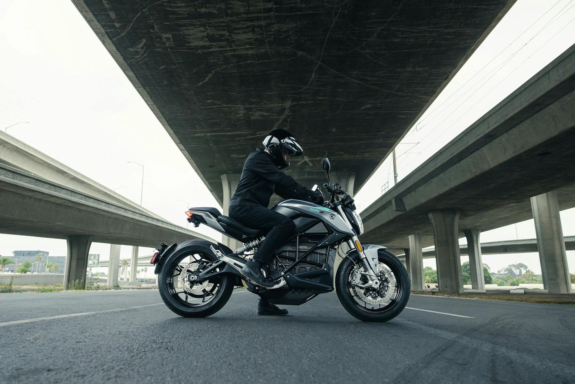 Zero Motorcycles - Zero S 2025