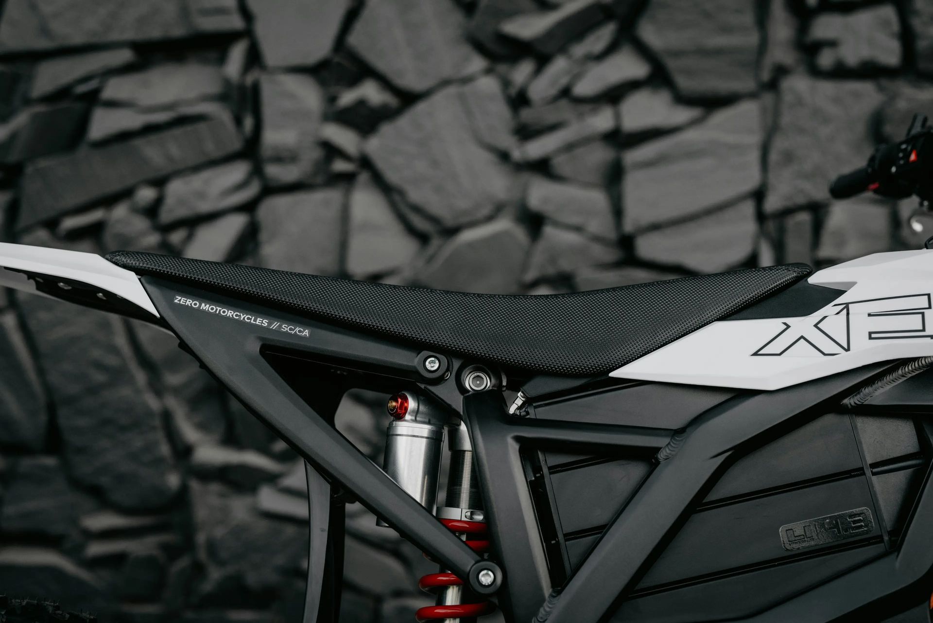 Zero Motorcycles - Zero XE 2025