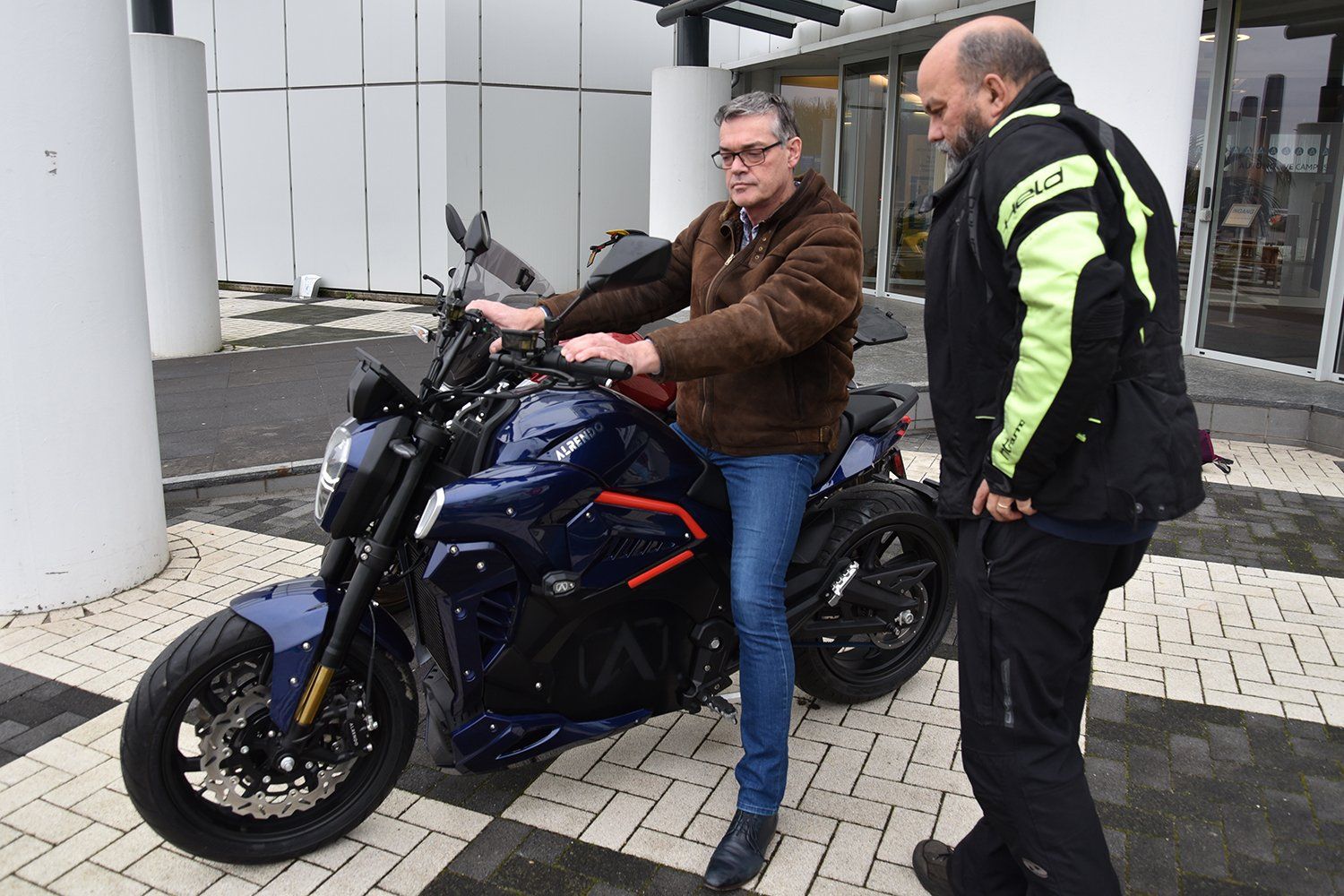Alrendo Motorcycles - TS Bravo