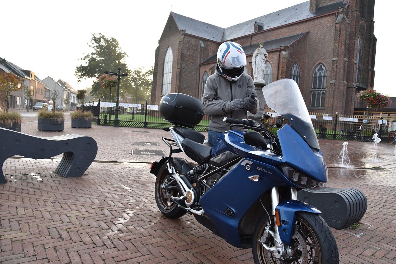 Zero SR/S - Zero Motorcycles - Electric Motorbikes
