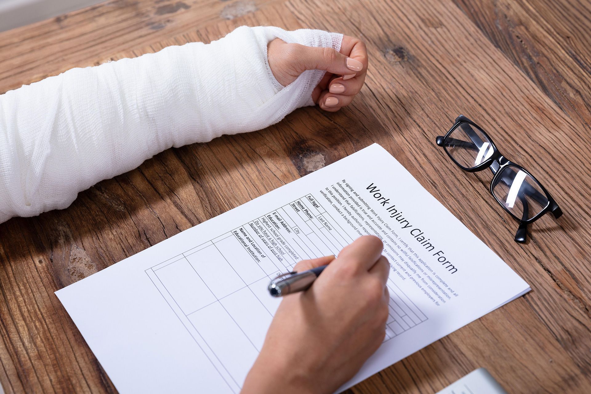 Employee filing workplace injury claim