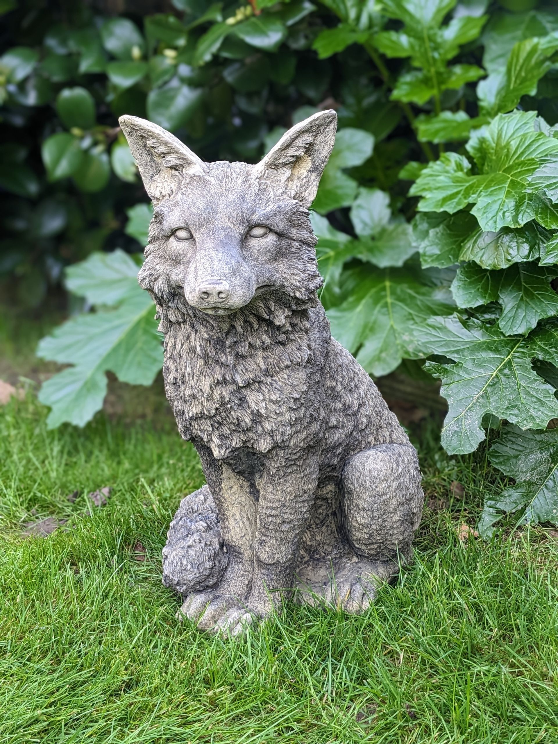 woodland fox detailed stone garden statue