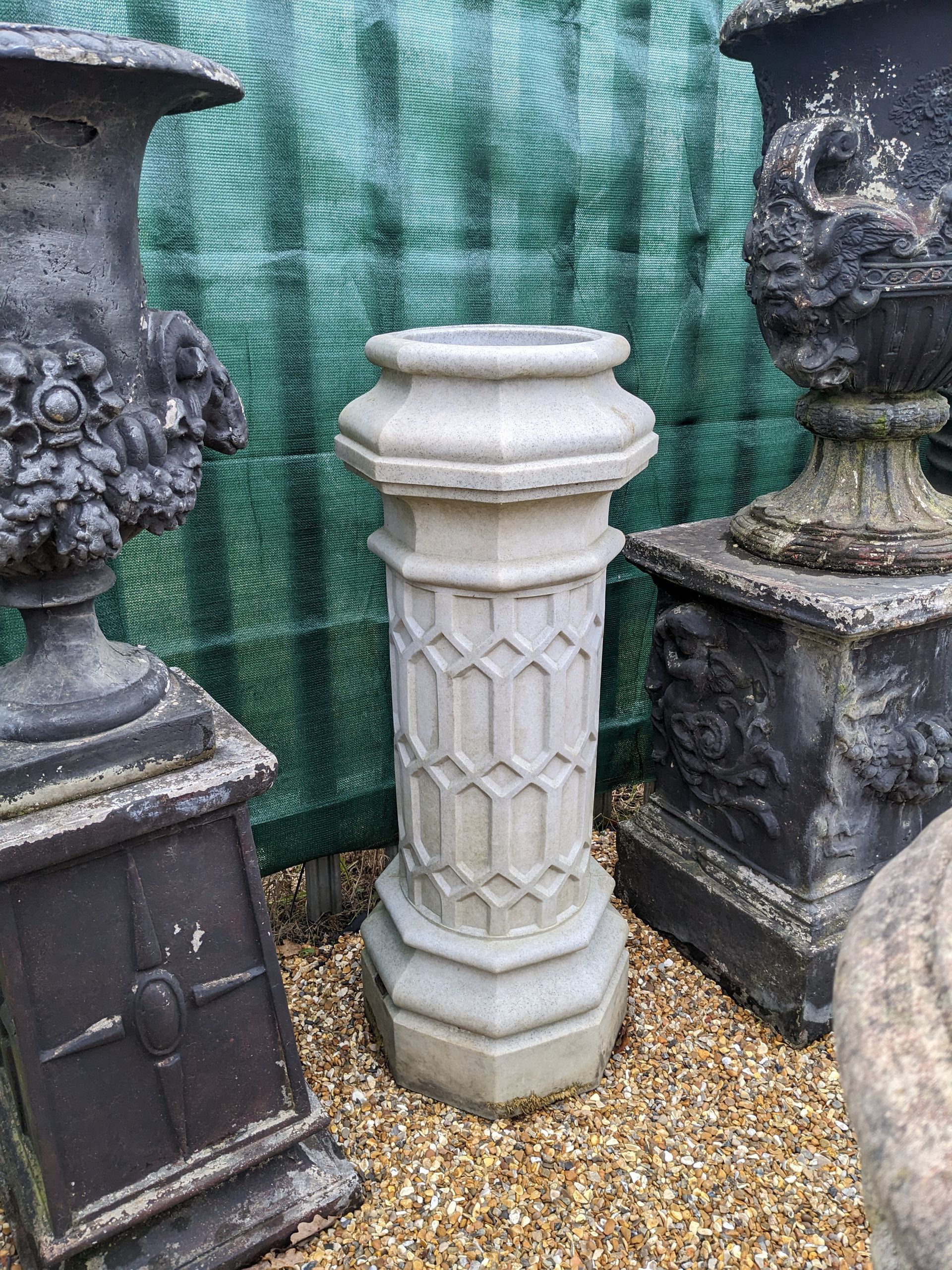 chimny vase tub urn planter stone garden statue