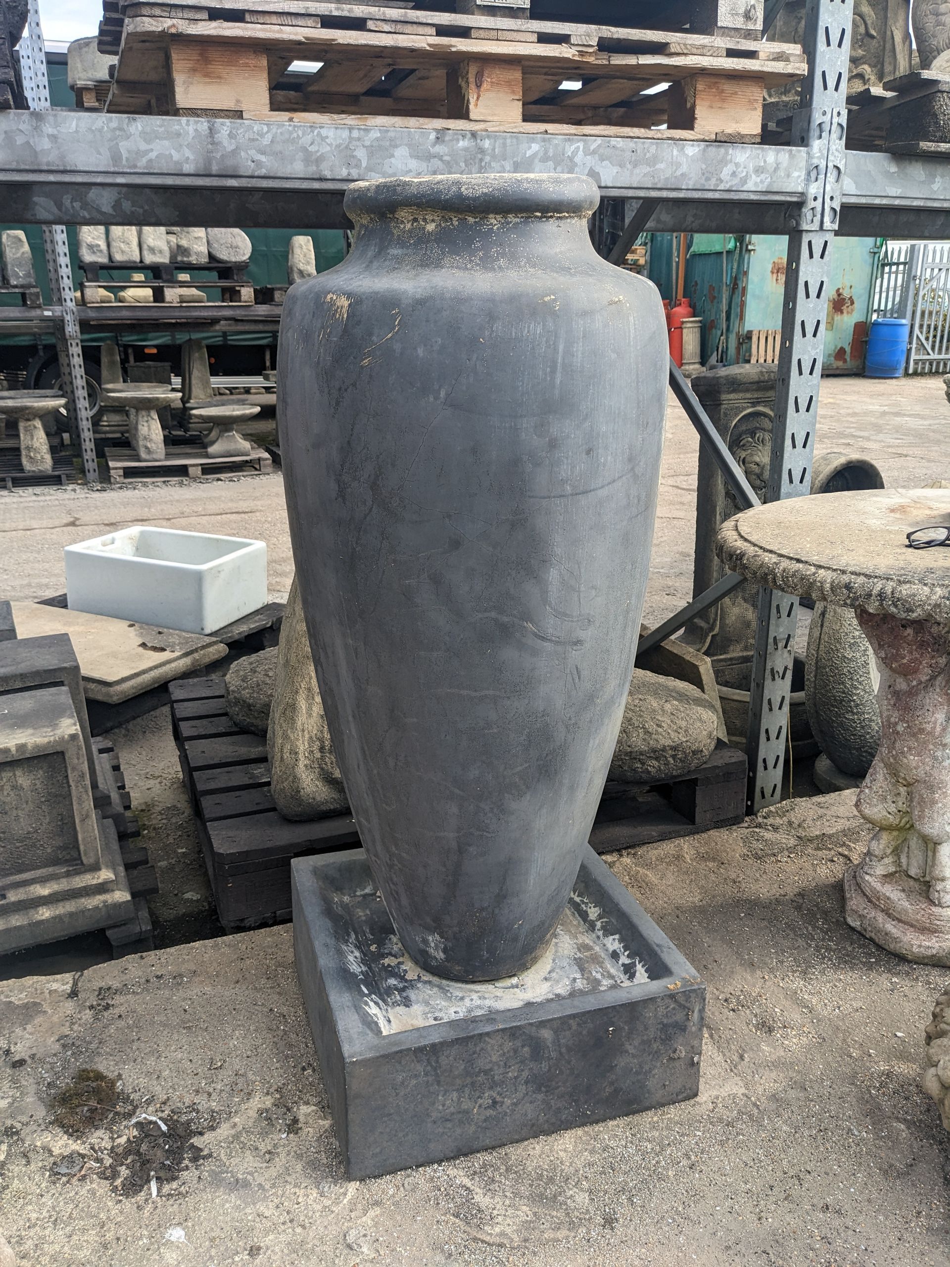 amphora fountain stone garden statue