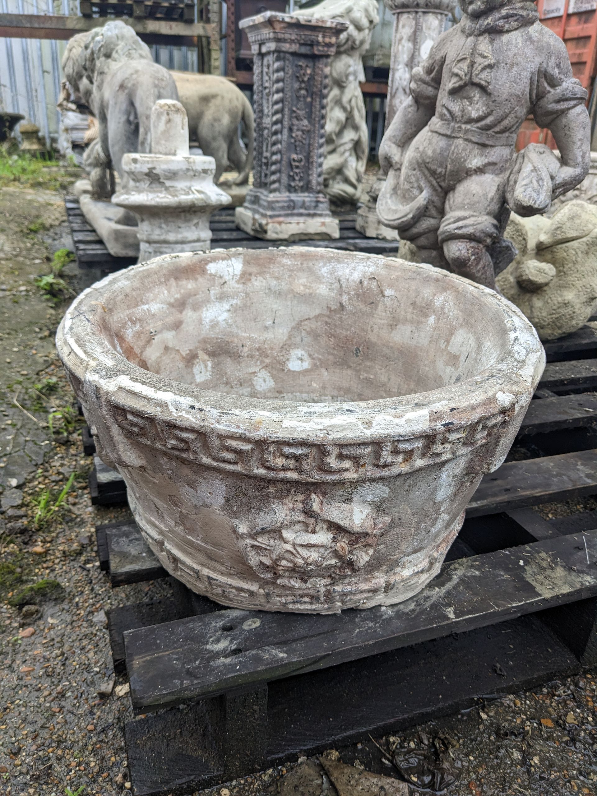 tudor rose vase tub urn planter stone garden statue