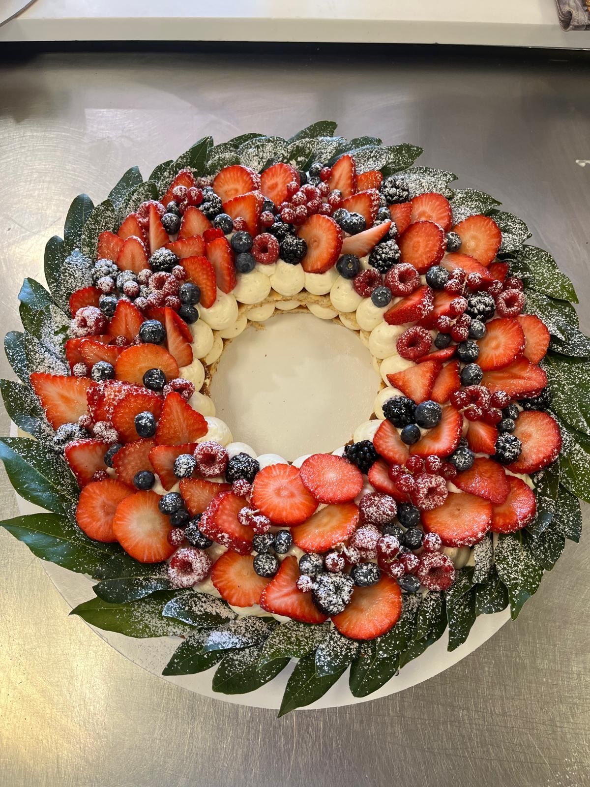 Torta su richiesta a Frosinone.